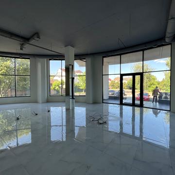 Авіаторів вул., 41Г