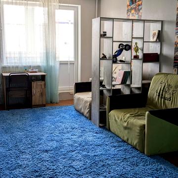 Велика Кільцева вул., 16