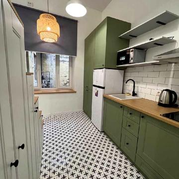 Павла Ковжуна вул., 1