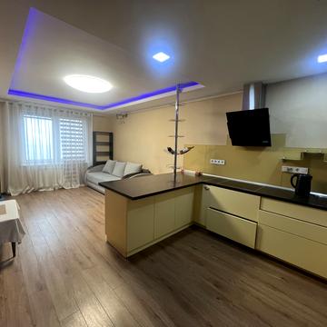 Юлії Здановської вул. (Ломоносова), 36-А