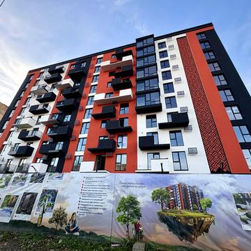 Степана Бандери вул., 60а