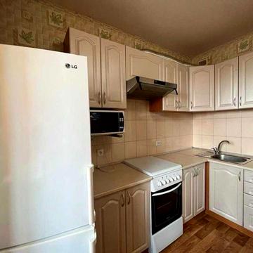 Єлизавети Чавдар вул., 6