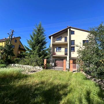 Білогорща вул.