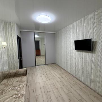 Лесі Українки бульв., 14-В