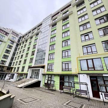 Олекси Довбуша вул., 8б