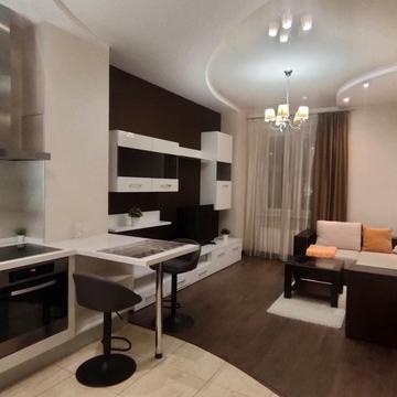 Оболонська набережна вул., 1