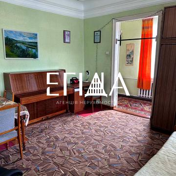 Верхня Биковська вул., 11