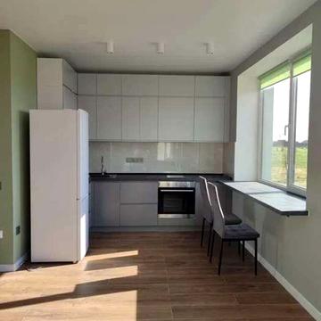 Щаслива вул., (Будинок 20/10)