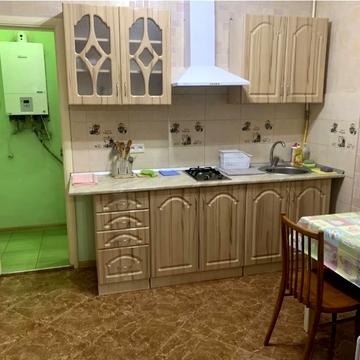 Базарна вул., 4