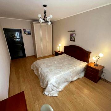 Миколи Бурачека пров. (Левітана), 3