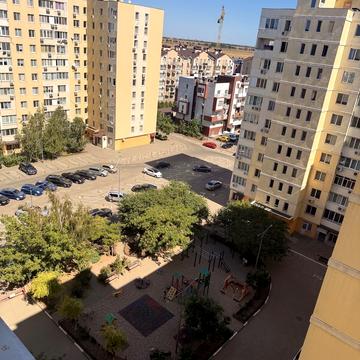 Бочарова, 56