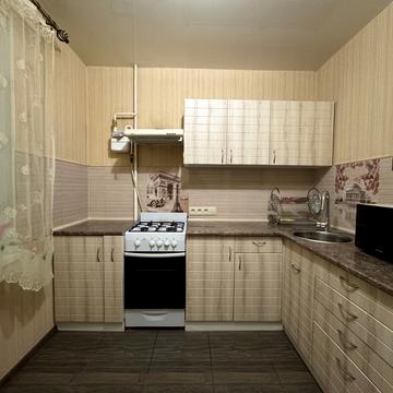 Героїв просп., 19