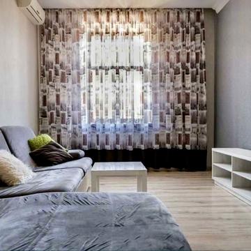 Воздвиженська вул., 48