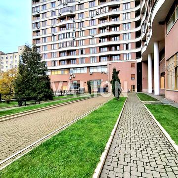 Жилянська вул., 59