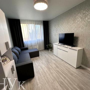 Героїв 128-ї Бригади вул., 37