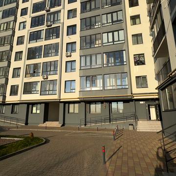 Довга вул., 30