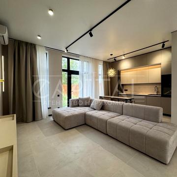 Виноградна вул.