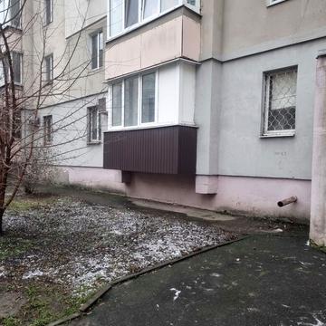 Николая Бажана, 14