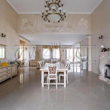 Володимирська вул., 51-Б