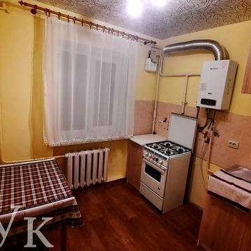 Президента Грушевського просп., 9а