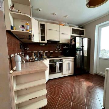 Печерська вул., 6