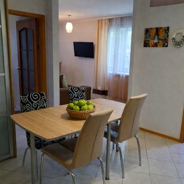 Костанайська вул., 2