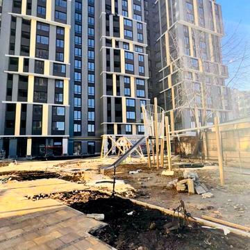 Паркова вул., (Будинок 2)