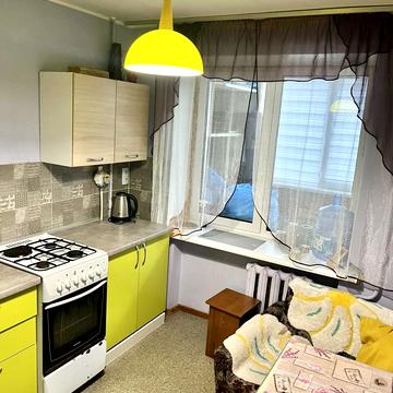 Микільсько-Ботанічна вул., 31