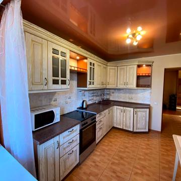 Плугова вул., 10а