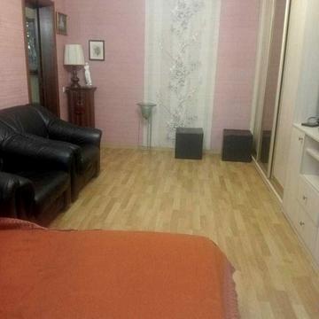 Жмеринська вул., 32