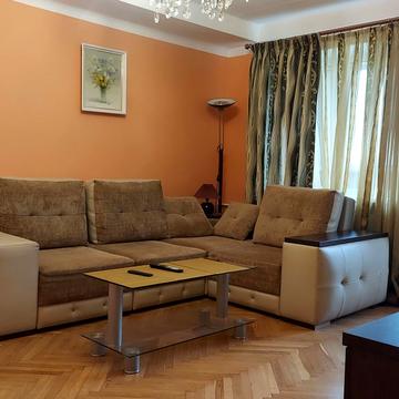 Русанівський бульв., 6