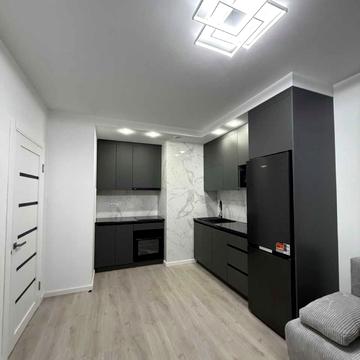 Повітряних Сил просп. (Повітрофлотський), 56