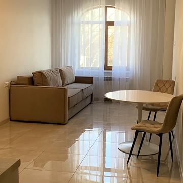 Онілової пров., 18