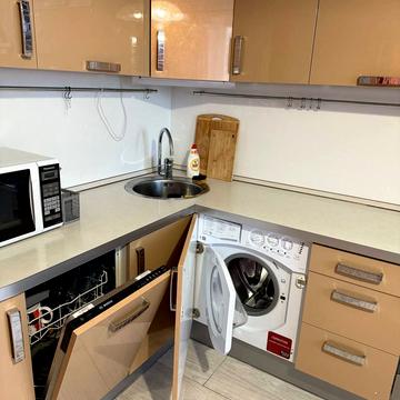 Під Дубом вул. (Космонавтів), 26-Б