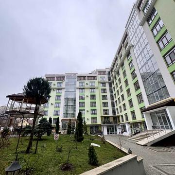 Олекси Довбуша вул., 15