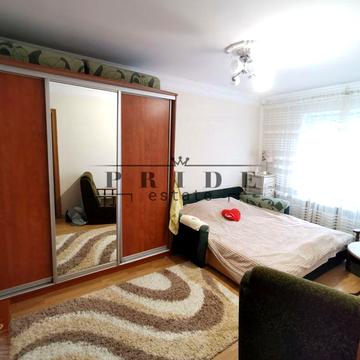 Шолом-Алейхема вул., 11