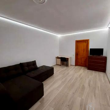 Юрія Шумського вул., 3-Г