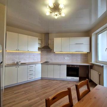 Юрія Поправки вул. (Миколи Лебедєва), 4/39-А