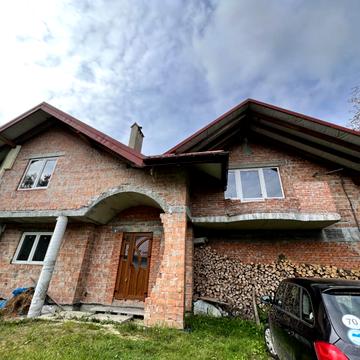 Салютна вул.