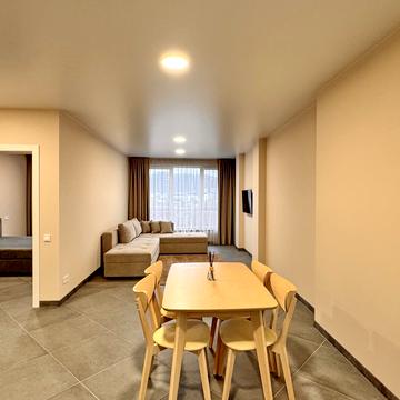 Городницька вул., 9