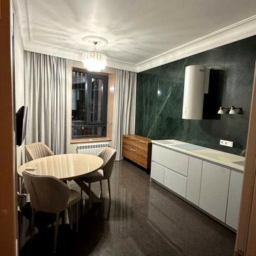 Ромашкова вул., 10а