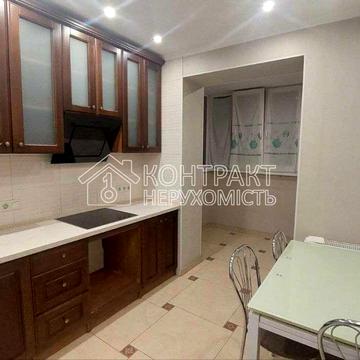 Тракторобудівників просп., 94-Б