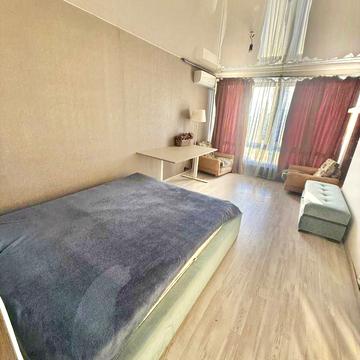 Андрія Малишка вул., 25