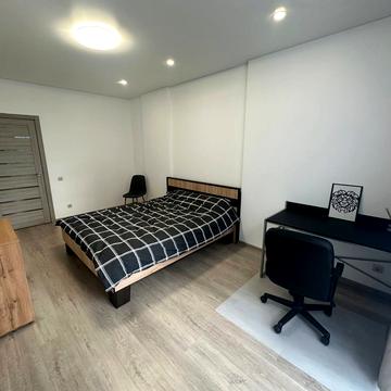 Малоголосківська вул., 30