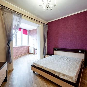 Володимира Івасюка просп. (Героїв Сталінграду), 8