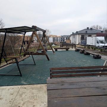 Потічна вул., (Будинок)