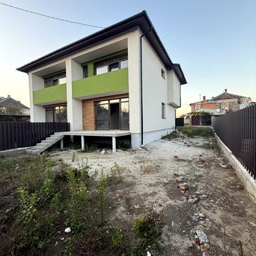 Івана Сірка вул., 41