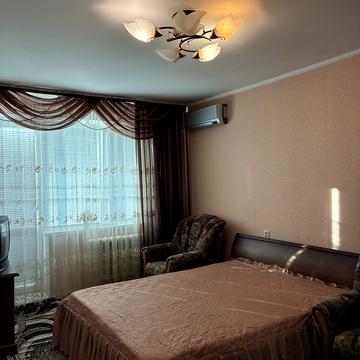 Лесі Українки вул., 47