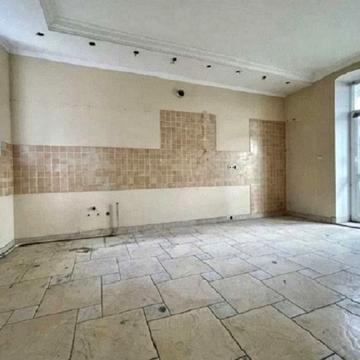 Костельна вул., 6