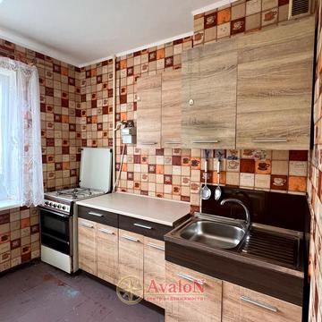 Академіка Заболотного вул., 38